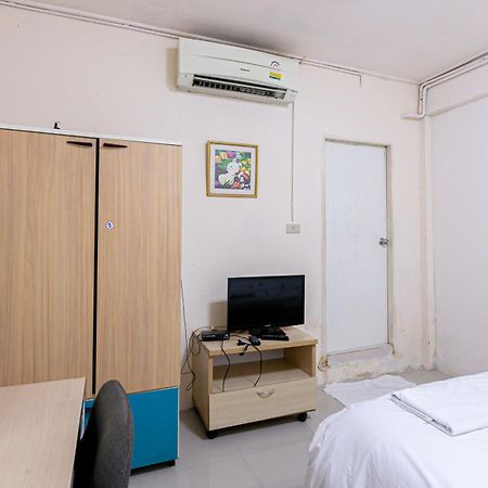 Freesia Saladaeng Silom Apartments Μπανγκόκ Εξωτερικό φωτογραφία