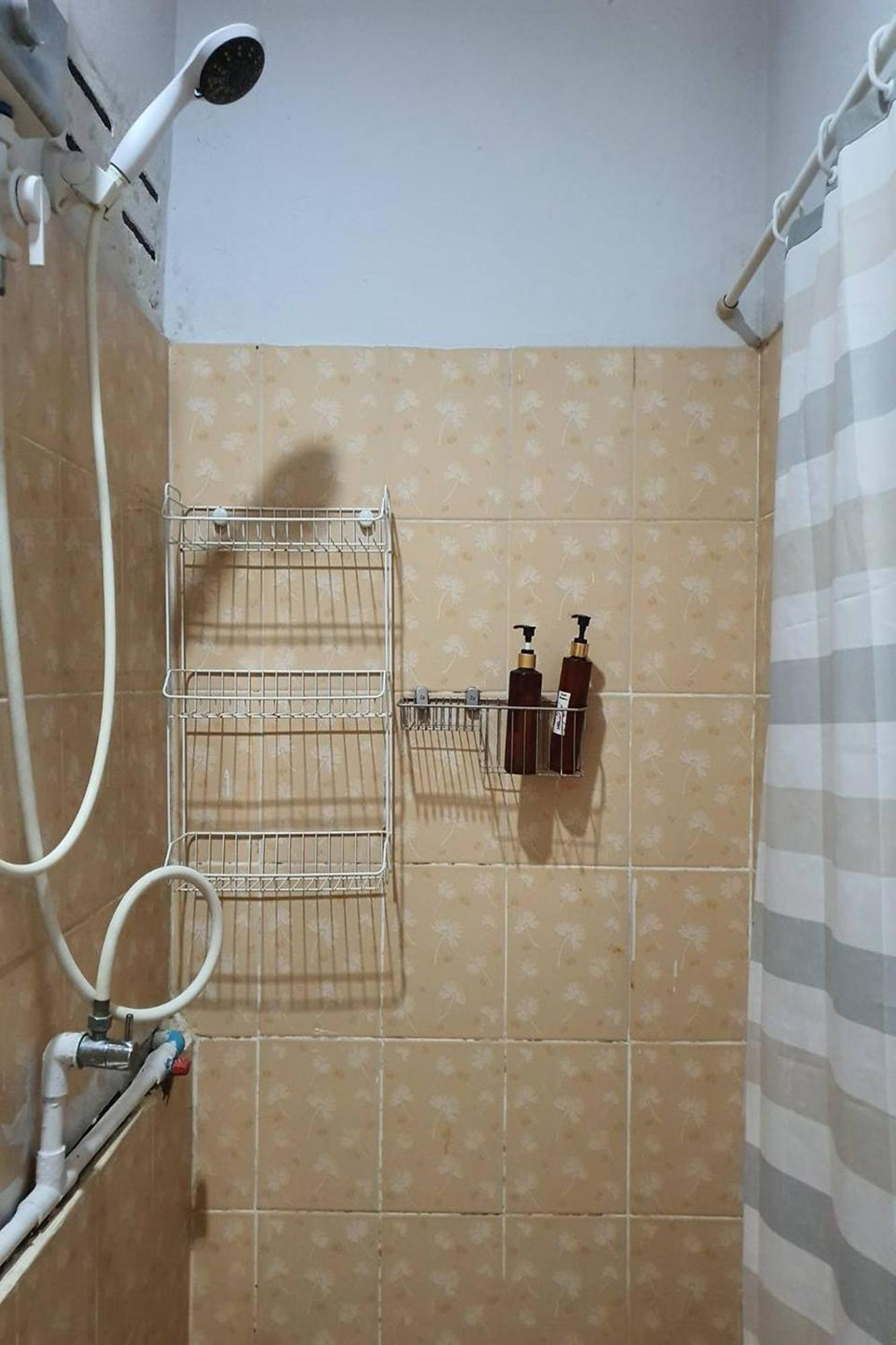 Freesia Saladaeng Silom Apartments Μπανγκόκ Εξωτερικό φωτογραφία