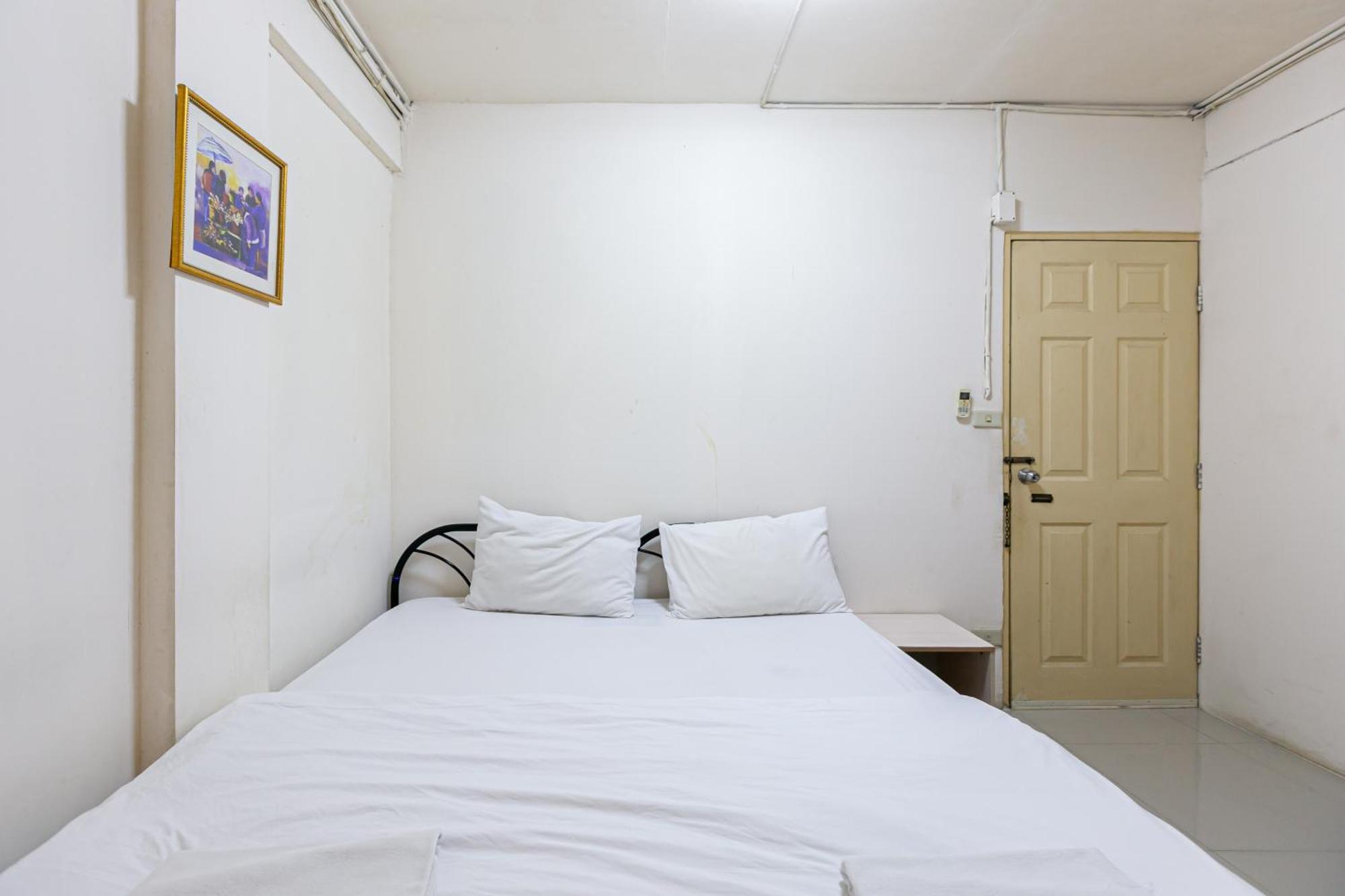 Freesia Saladaeng Silom Apartments Μπανγκόκ Εξωτερικό φωτογραφία