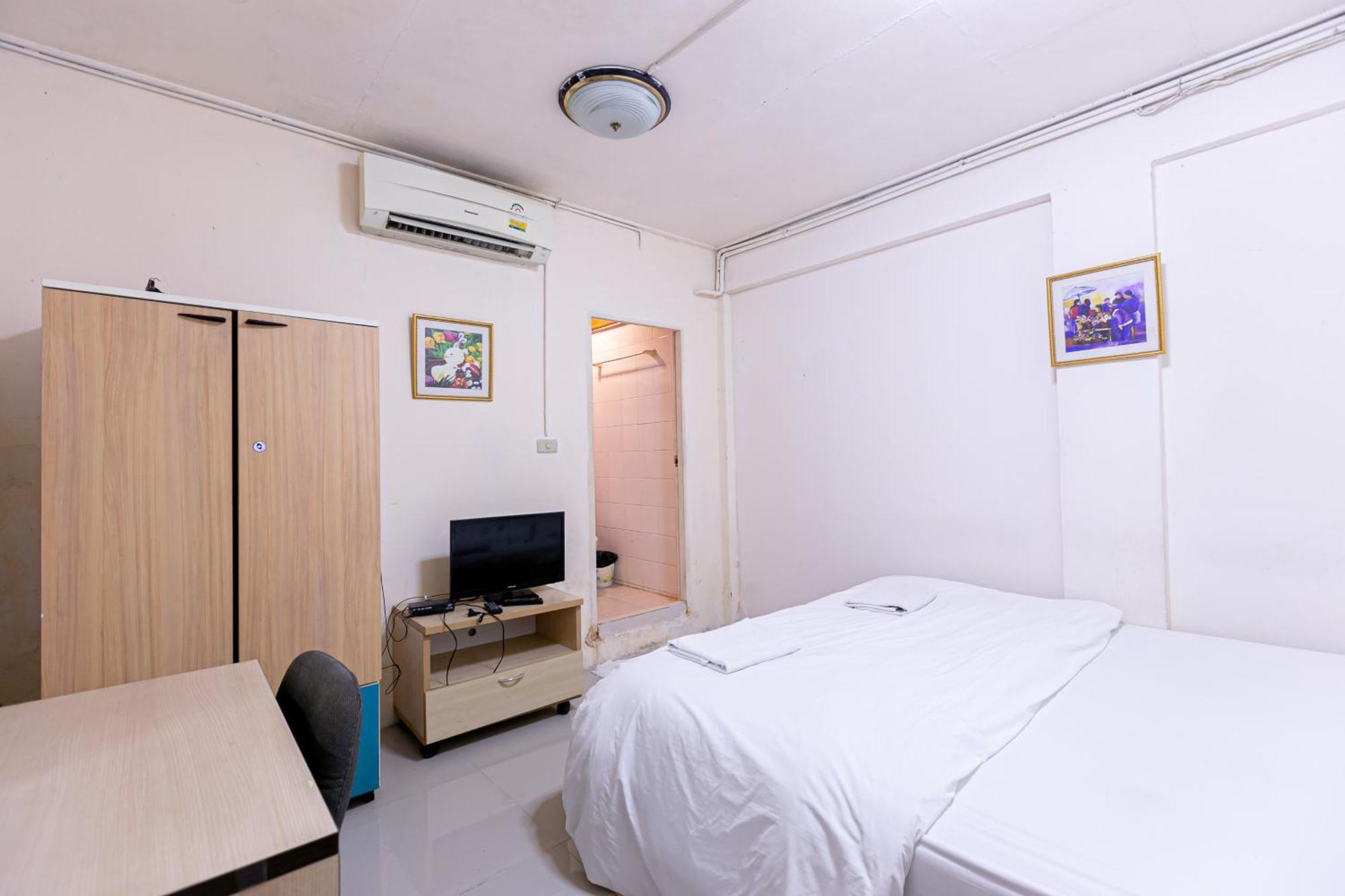 Freesia Saladaeng Silom Apartments Μπανγκόκ Εξωτερικό φωτογραφία