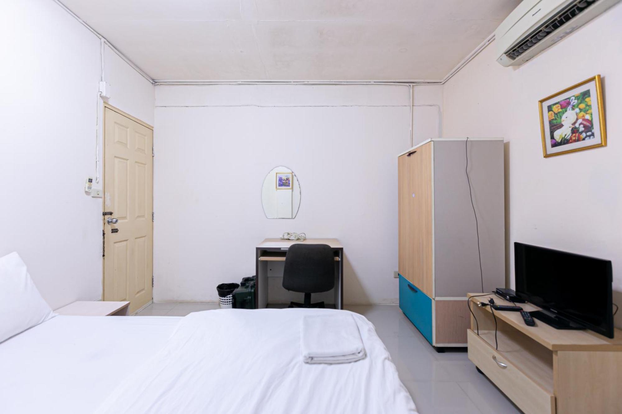 Freesia Saladaeng Silom Apartments Μπανγκόκ Εξωτερικό φωτογραφία