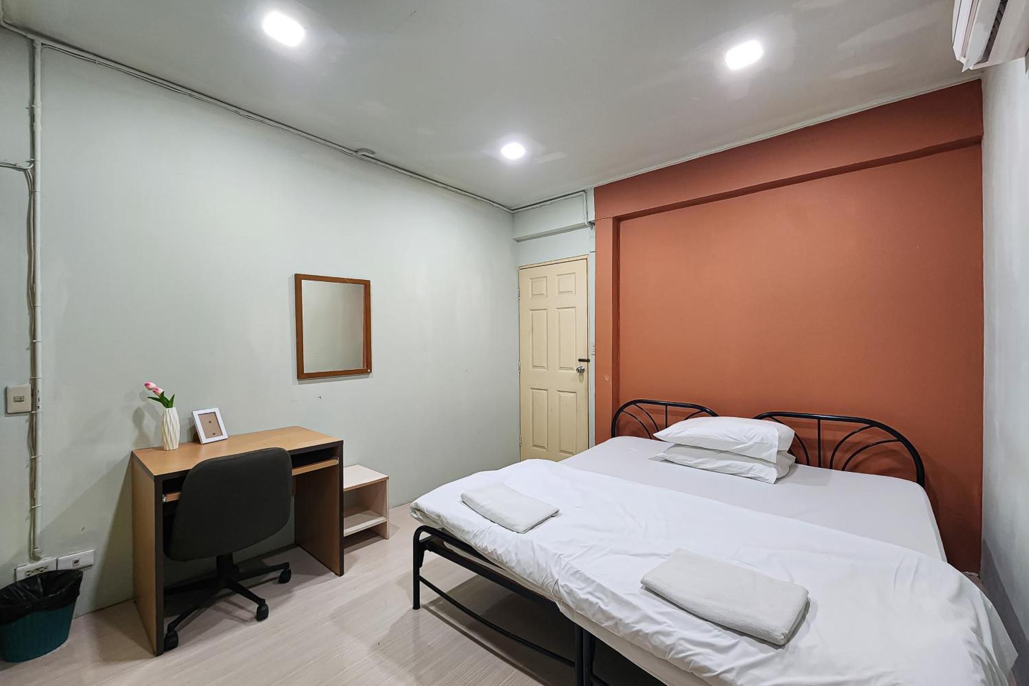 Freesia Saladaeng Silom Apartments Μπανγκόκ Εξωτερικό φωτογραφία