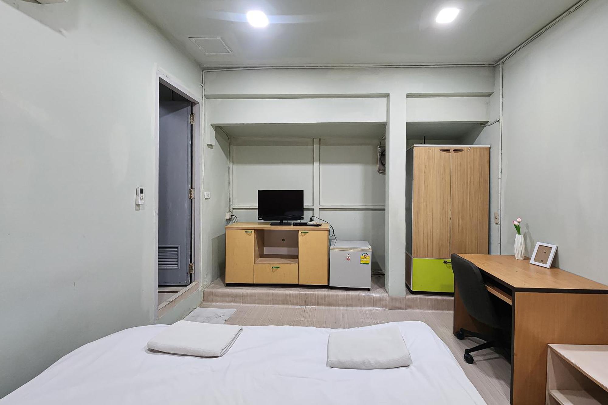 Freesia Saladaeng Silom Apartments Μπανγκόκ Εξωτερικό φωτογραφία