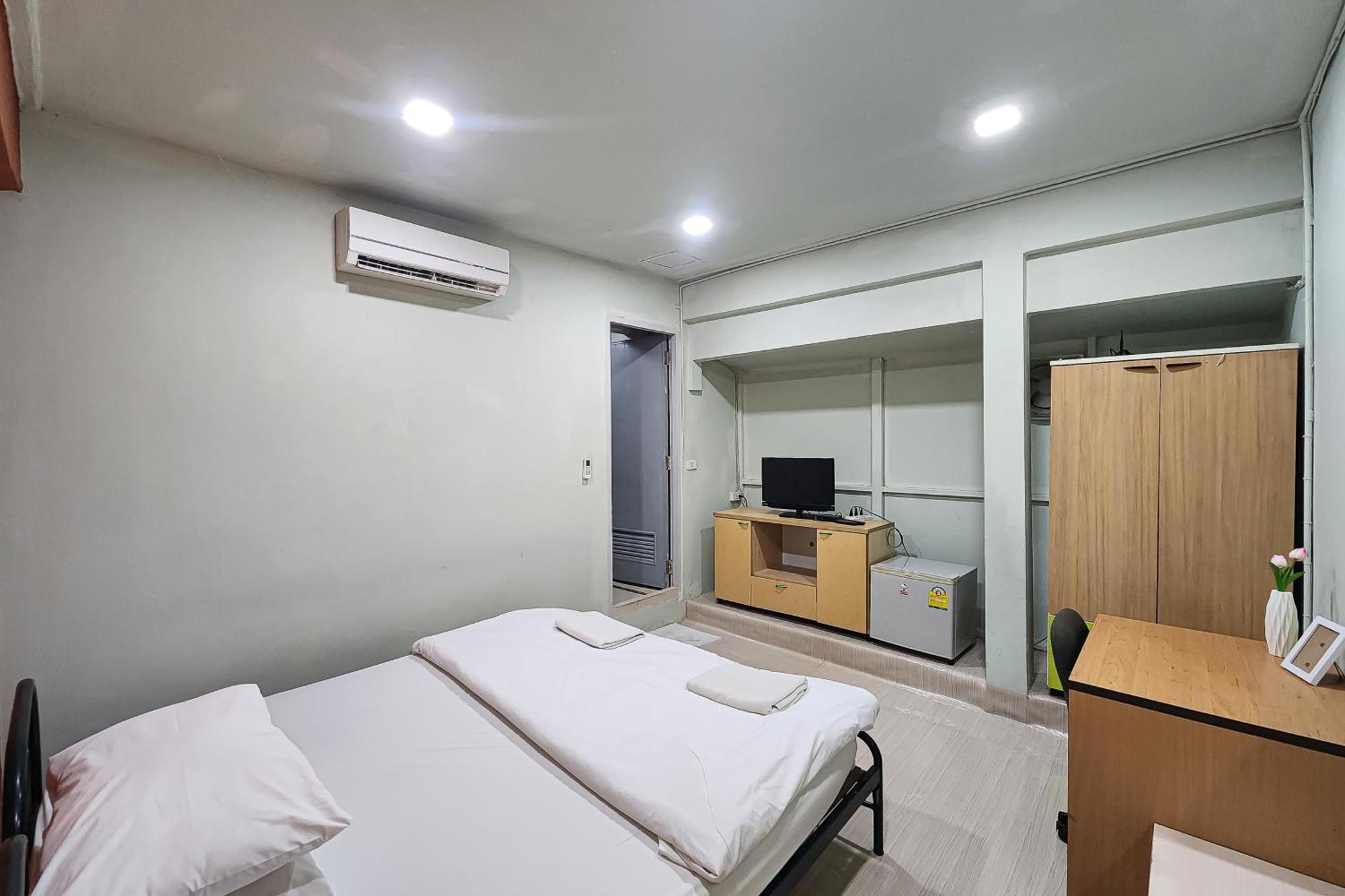 Freesia Saladaeng Silom Apartments Μπανγκόκ Εξωτερικό φωτογραφία
