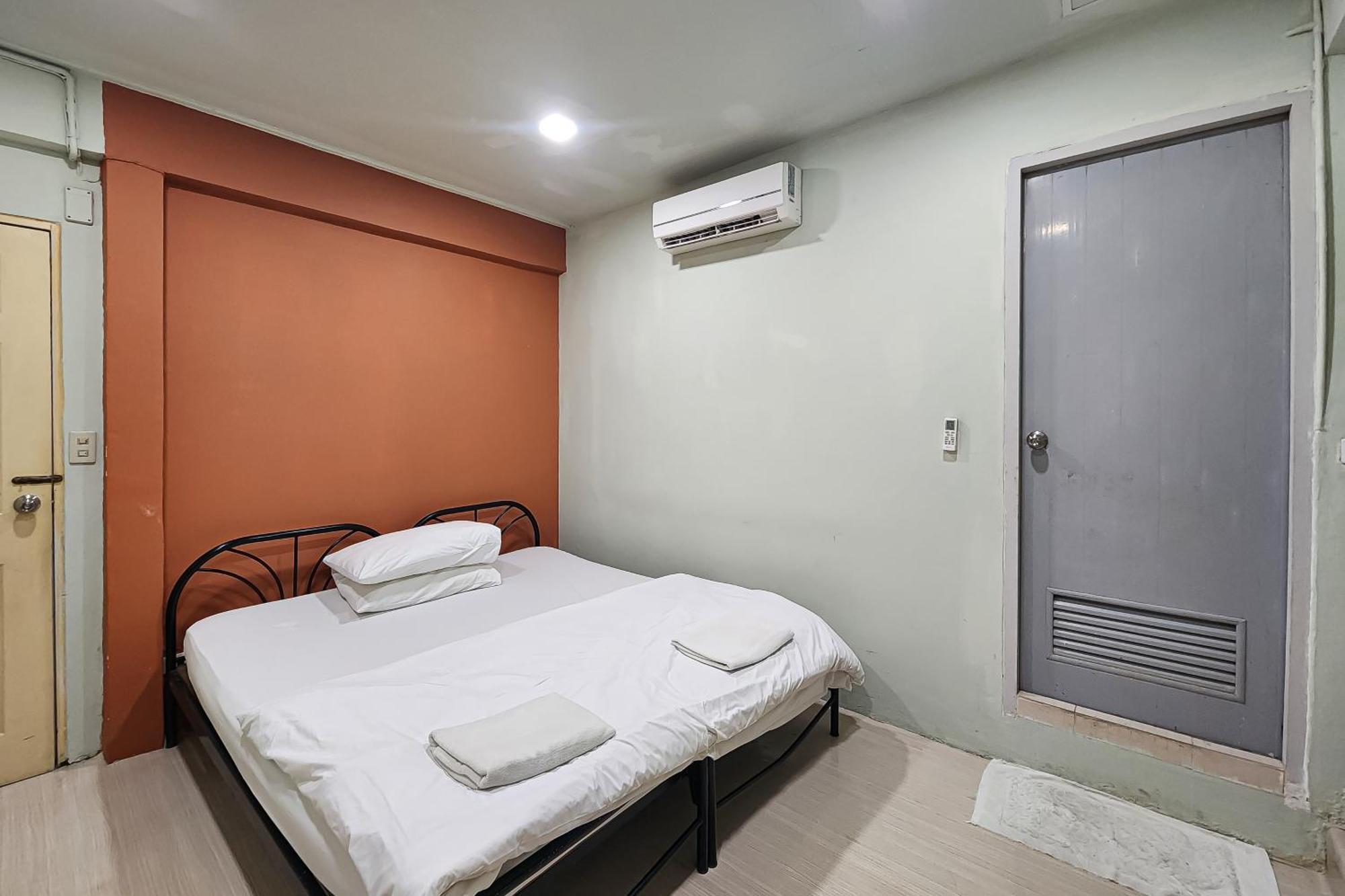 Freesia Saladaeng Silom Apartments Μπανγκόκ Εξωτερικό φωτογραφία