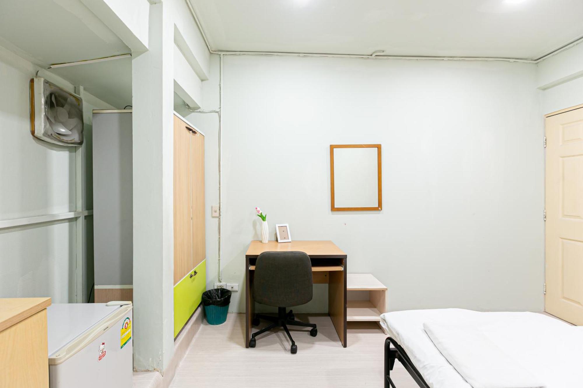 Freesia Saladaeng Silom Apartments Μπανγκόκ Εξωτερικό φωτογραφία
